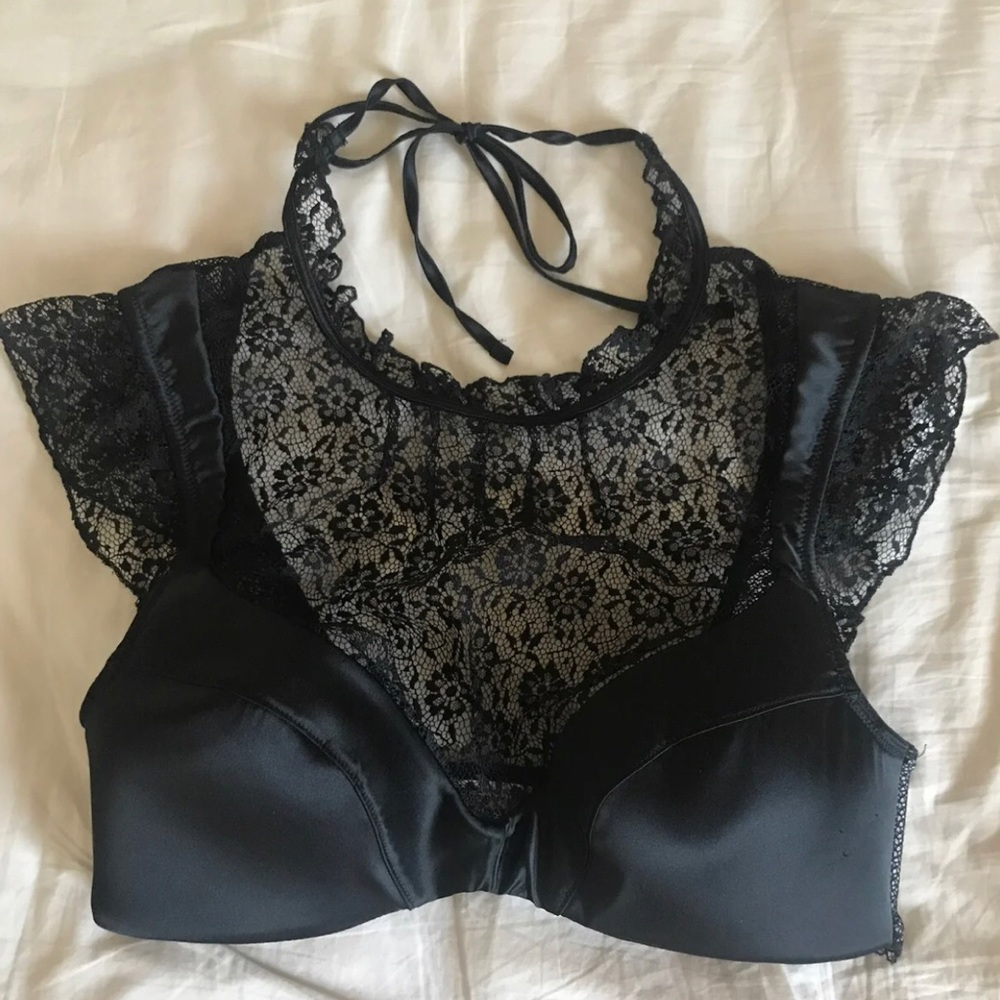 VS 32c vintage bralette